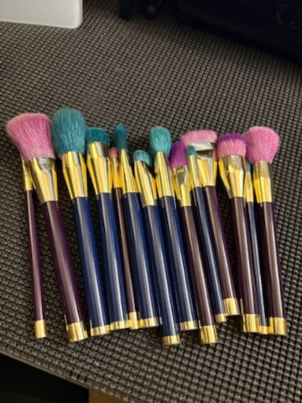 (14) MakeUp Brushes
